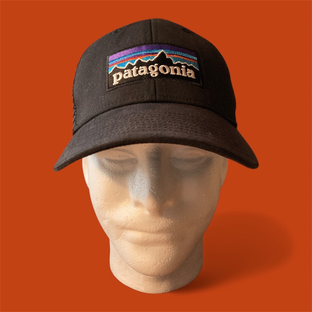 EUC Patagonia P-6 Logo adjustable Trucker Hat in black